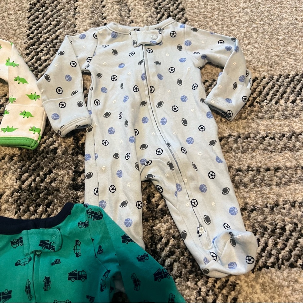 NWOT Carters simple joys preemie footie pajamas bundle set of 3 - Picture 4 of 5